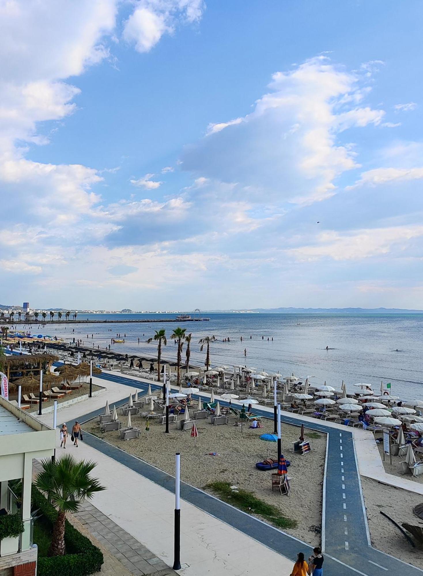 Sandy Blue Sea Durrës Zewnętrze zdjęcie